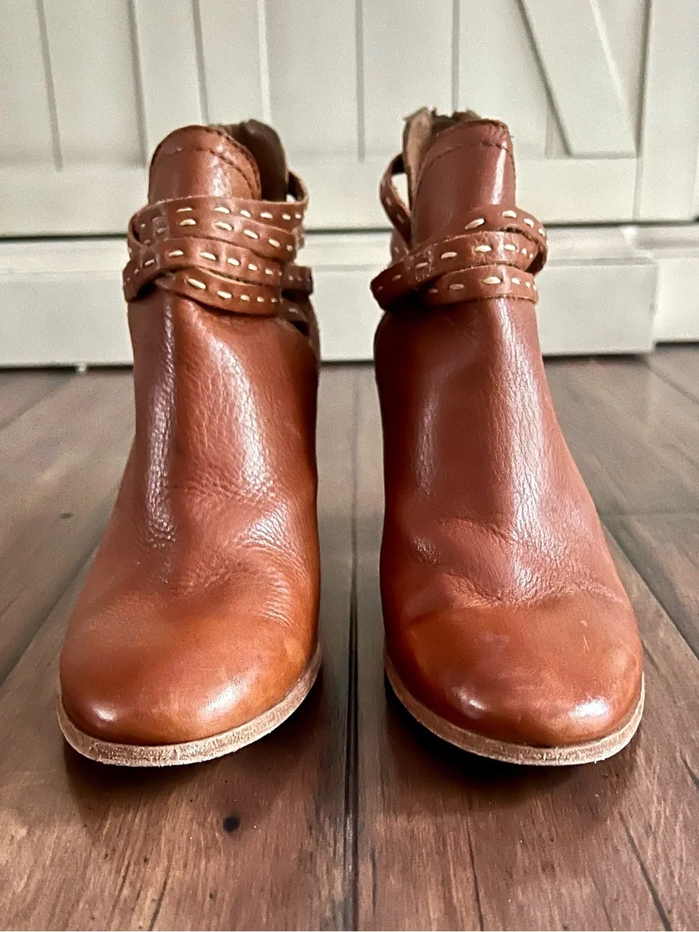 Frye Naomi Pickstitch Leather Ankle Booties - Size 9.5 - Picture 4 of 14